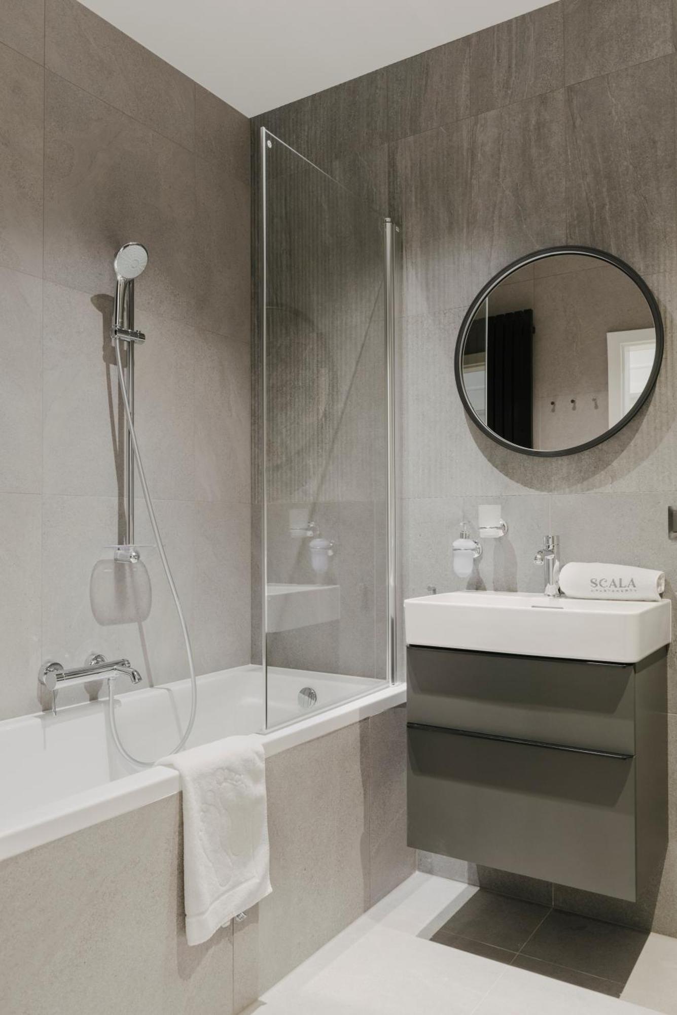 Scala 60D City Center Apartments With Parking By Lion Apartments グダニスク エクステリア 写真